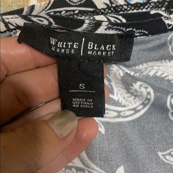 WHBM Paisley Ruffle Neck Tank - Picture 7 of 8